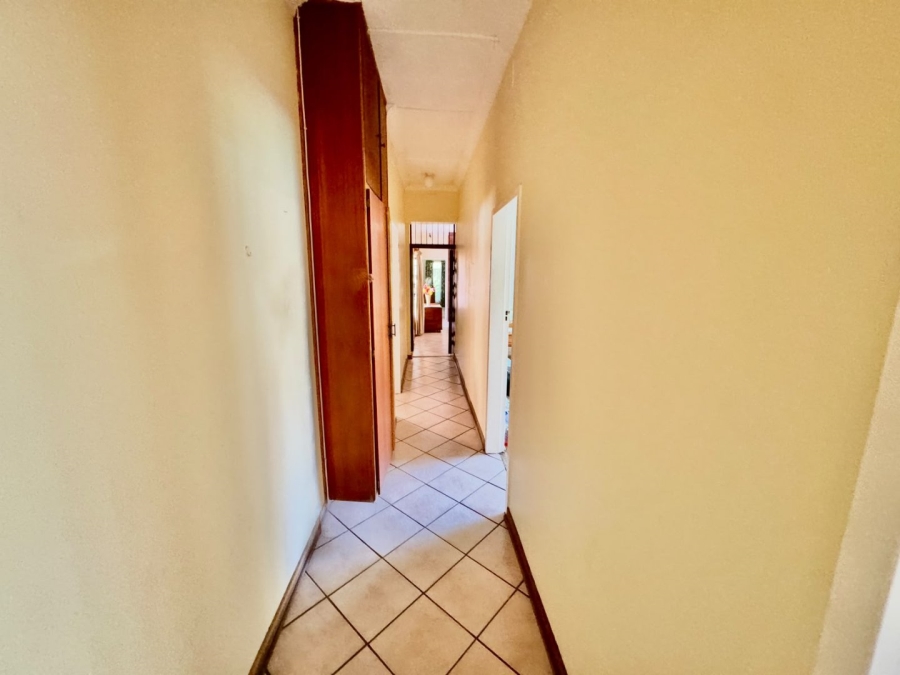 5 Bedroom Property for Sale in Potchefstroom North North West